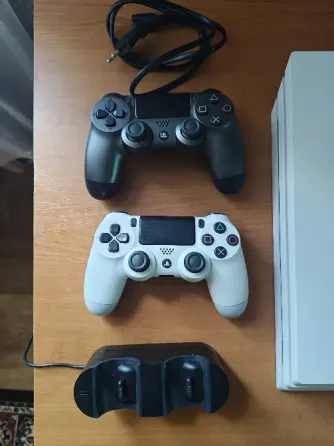 Прошитая Sony Playstation 4 Pro Макеевка