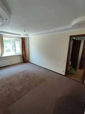 Продам 3х к квартиру рынок "мирный" Макеевка