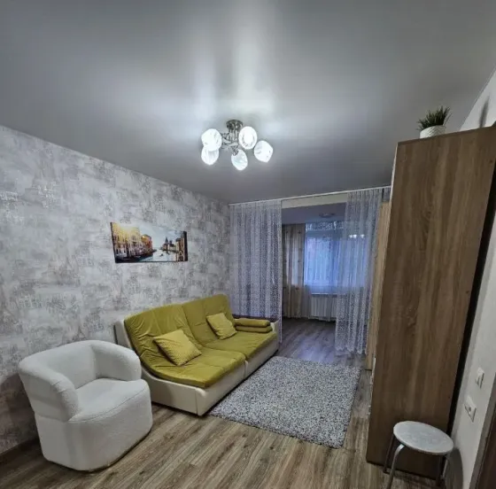 Сдаётся двухкомнатная квартира в Будёновском районе Донецк