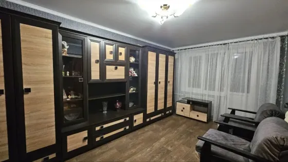 Продается 2-комнатная квартира в Ильичевском районе Мариуполь