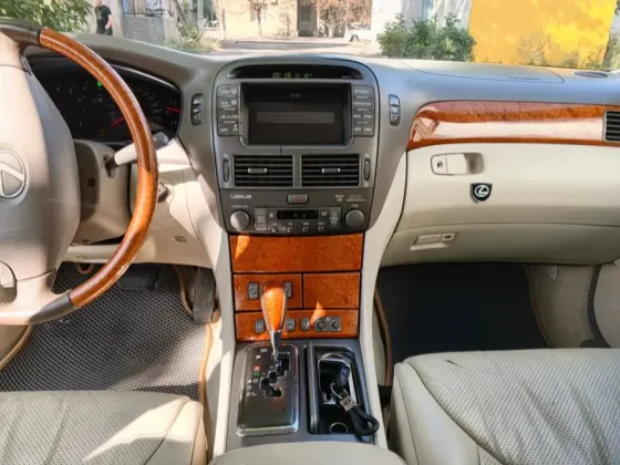 Продам Lexus LS 430. Горловка