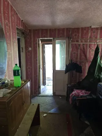 Продам газифицированный дом под капремонт, Гвардейка, центр, ул. Малиновского, ориентир 5-й угол. Макеевка