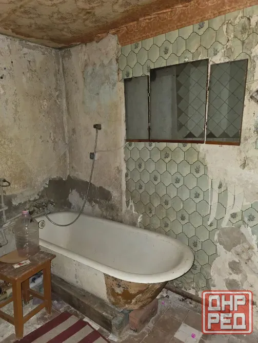 Продам газифицированный дом под капремонт, Гвардейка, центр, ул. Малиновского, ориентир 5-й угол. Макеевка - изображение 4