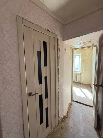 Продам 1 комнатную квартиру в г. Харцызске, район 2 школы Харцызск