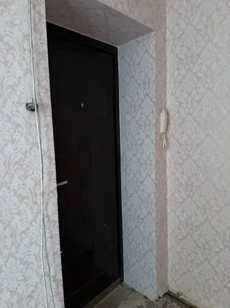Продам 1 комнатную квартиру в г. Харцызске, район 2 школы Харцызск