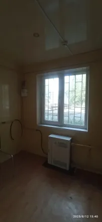 Продам коммерческое помещение в г. Харцызск, центр города, р-н Исполкома Харцызск