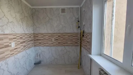 3 ком.кв.проспект Металлургов Мариуполь