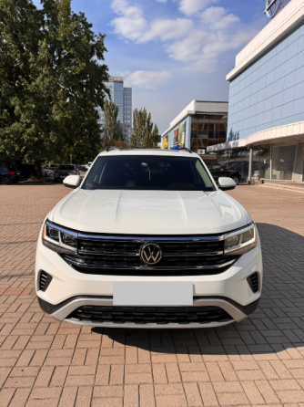 в продаже volkswagen atlas Донецк