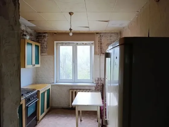 Продам 3 к на 92 школе Донецк
