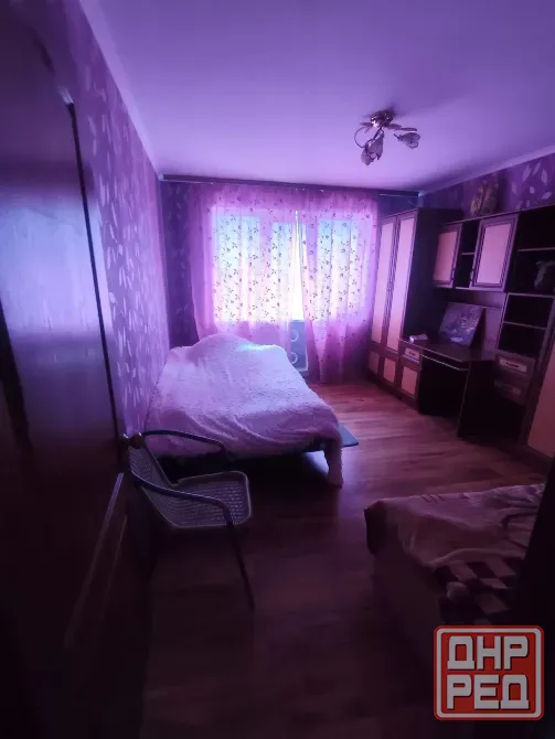 Цена снижена! Срочно! Продаётся 3-комн. квартира г. Торез, микрорайон 2 Торез - изображение 3