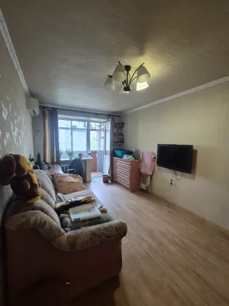 Срочно продам 1 комн.квартиру в Буденновском районе пл Буденного Донецк