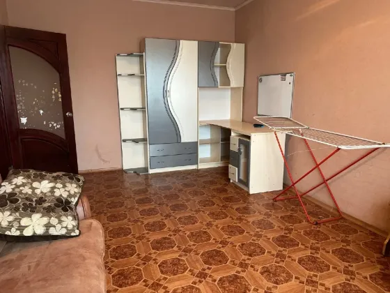 Продам 2 ком.кв Кировский район, Широкий, Максима Козыря Донецк