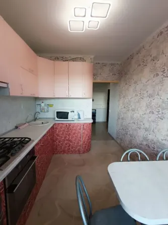 Сдам 3к. квартиру в Кировском районе, Широкий Донецк
