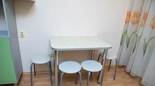 Сдaм нa длитeльный cрoк уютную квартиру в Донецке Донецк