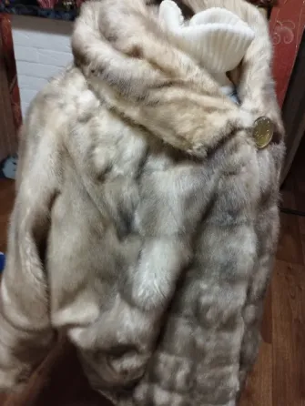Норковый полушубок в королевском размере Донецк