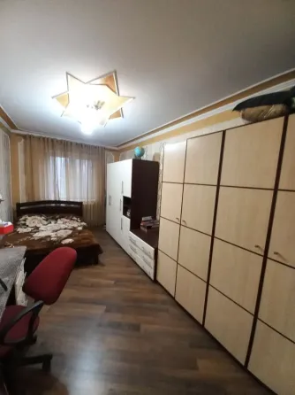 Продажа 4-х комнатной квартиры в Калининском районе Донецк