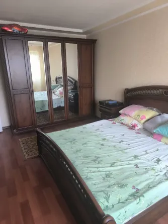 Продам 2квартиру Донецк