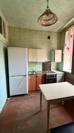Продажа 2 комн. квартиры, пер. Орешкова (центр города ) Донецк