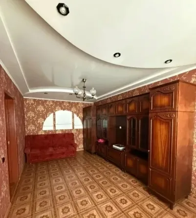 Продам 2х комн кв с ремонтом в Петровском районе Донецк