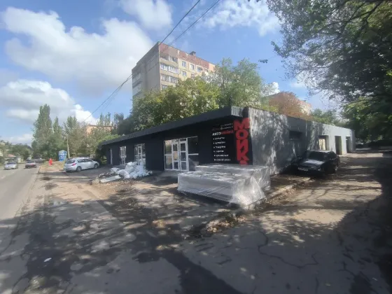 5 помещений в отдельном здании Донецк
