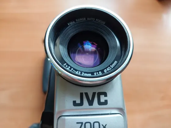 Видеокамера JVC GR-FX16E VHS-C, рабочая, с блоком питания Донецк