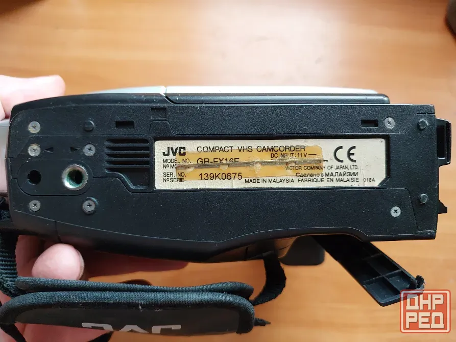 Видеокамера JVC GR-FX16E VHS-C, рабочая, с блоком питания Донецк - изображение 3
