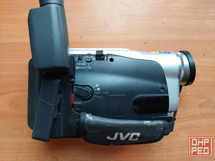 Видеокамера JVC GR-FX16E VHS-C, рабочая, с блоком питания Донецк - изображение 5