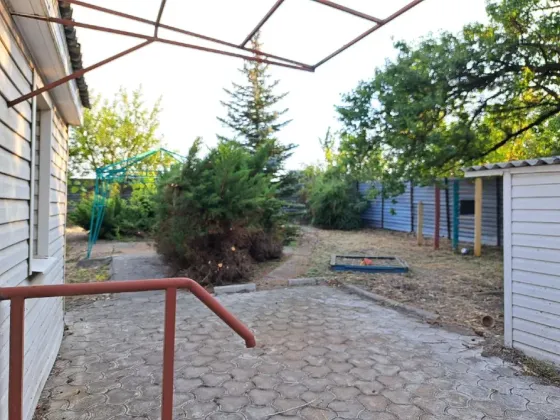 Продам хороший дом мжк,пер. Крылова Донецк