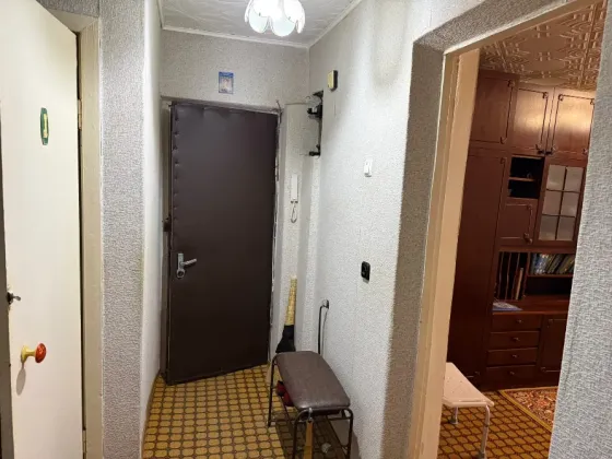 продам 3-х ком, квартиру цгр, улица беспощадного 36 Горловка