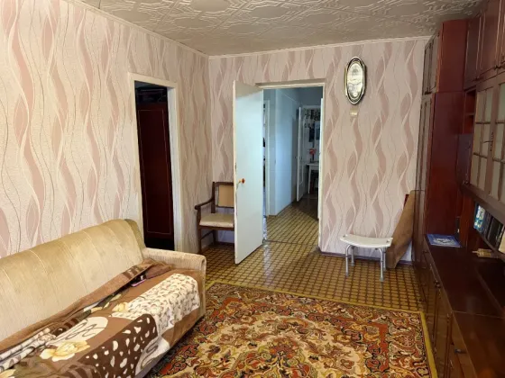 продам 3-х ком, квартиру цгр, улица беспощадного 36 Горловка
