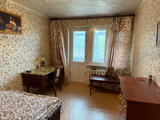 продам 3-х ком, квартиру цгр, улица беспощадного 36 Горловка