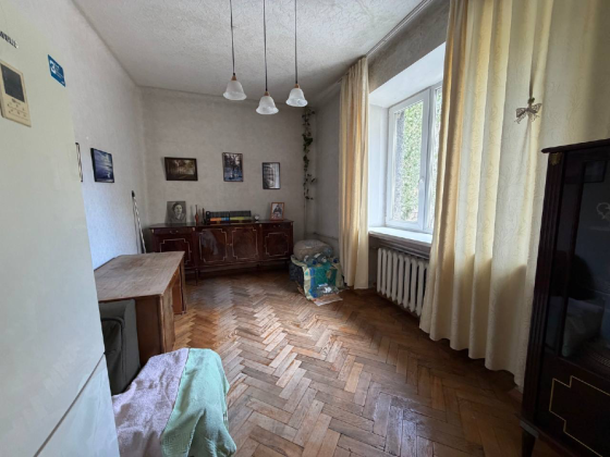 Продажа 3 х комнатной квартиры в сталинке возле Гастронома Москва ! Донецк