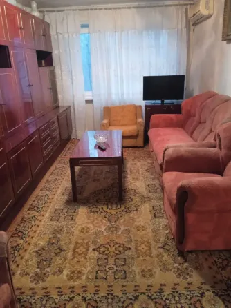 Продам 2 комнатную квартиру в центре Харцызска Харцызск