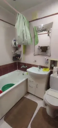 на школе Макеевка