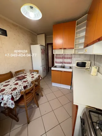 Аренда 3 ком, Коммунистическая,16, Школа номер 150, Пролетарский район ! Донецк