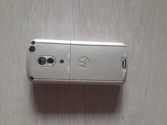 Коллекционный Motorola rokr E1 Донецк