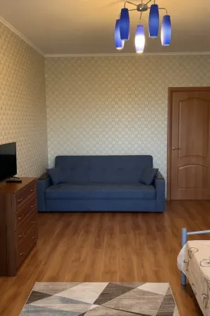 Сдается квартира на 3-м этаже в кировский район донецка, текстильщик Донецк