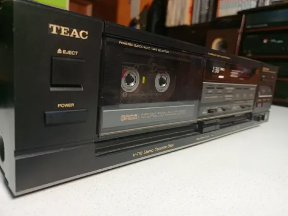 Кассетный магнитофон "Teac"-V -770 Донецк