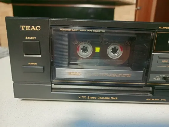 Кассетный магнитофон "Teac"-V -770 Донецк
