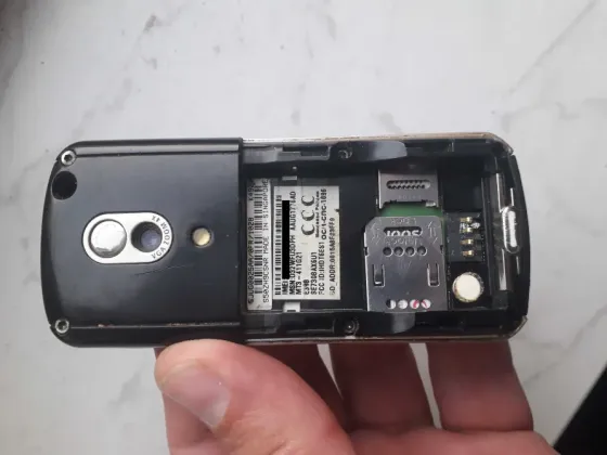Коллекционный Motorola E398 (рабочий) Донецк