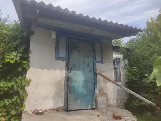 Продам квартиру на земле Макеевка