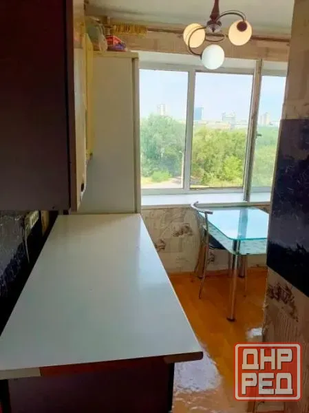 Продажа 1 ком. квартиры в Ленинском районе г. Донецк (ор-р Цирк). ул. Стадионная Донецк - изображение 1