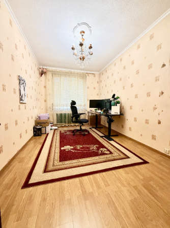 Продажа 3-комнатной квартиры. Ориентир Театр юного зрителя. Макеевка