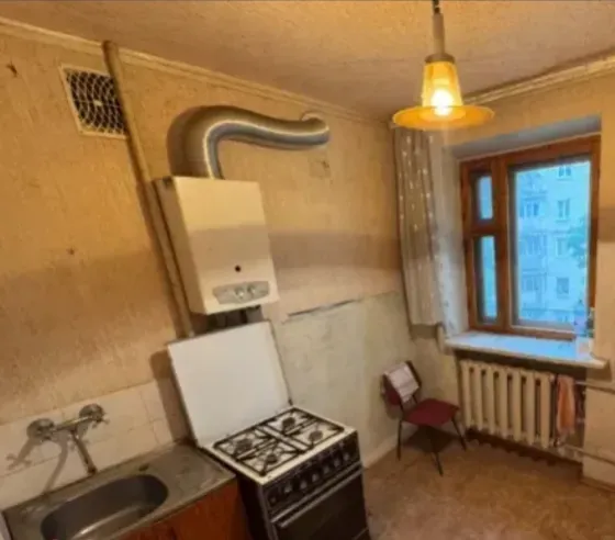 Продам 1-комнатную квартиру Калининский район Донецк