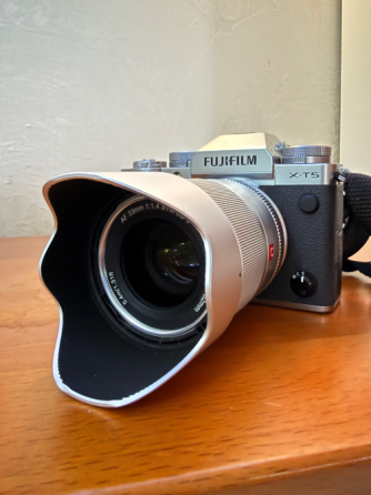 Продам Fujifilm X-T5+объектив+вспышка+ доп.батареи Донецк