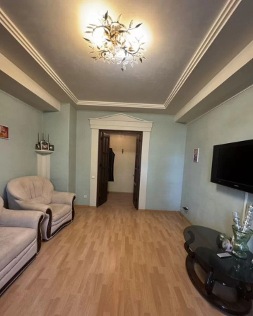 Продажа 2 квартиры в центре Макеевке Макеевка
