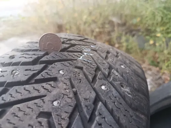 зимние шины бу 185/60/15 nokian Старобешево
