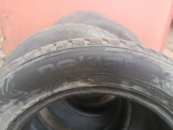 зимние шины бу 185/60/15 nokian Старобешево