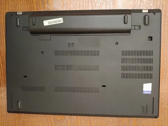 Lenovo ThinkPad T480 (i5-8250U, Full HD, 8Gb DDR4, SSD 256Gb, две батареи) Макеевка