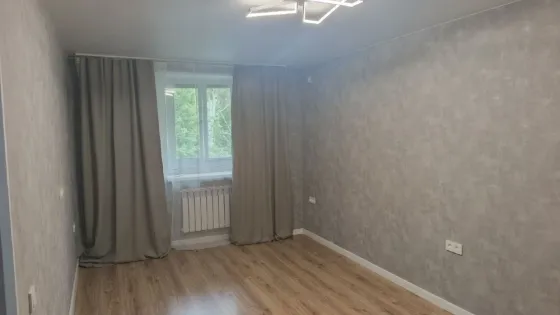 Продам 1-комнатную квартиру в Кировском районе, Тектильщик, Петровского. После Капитального Ремонта Донецк